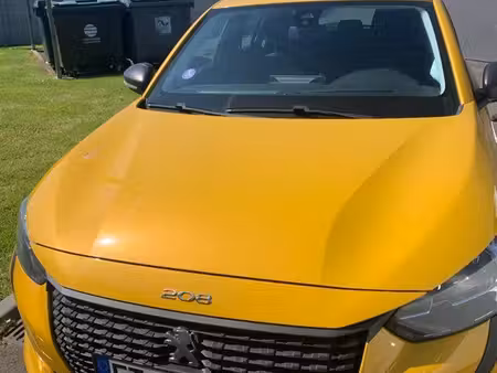 Peugeot 208 1.2 75