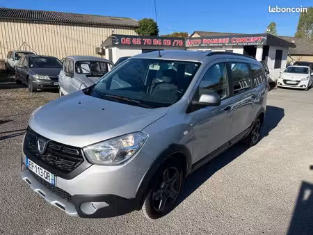 Dacia Lodgy Stepway 1.2 TCe 115 Explorer