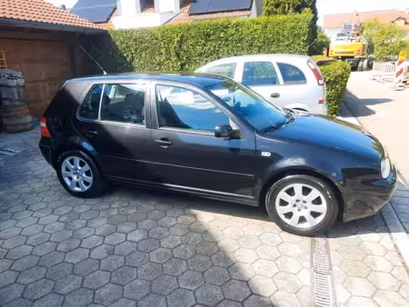 Volkswagen Golf 1.6 105