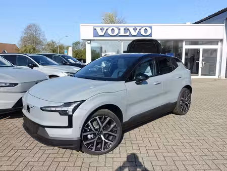 Volvo EX30 Single Extended Range 272