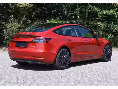 Tesla Model 3 Performance 482 PUP 4x4
