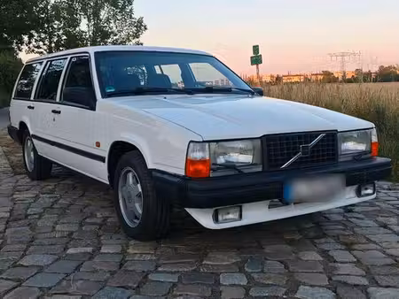 Volvo 740