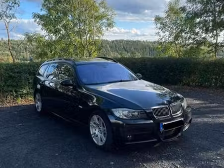 BMW Série 3 325i 218