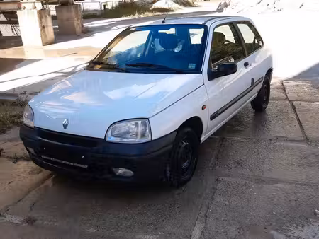 Renault Clio 1.4 75