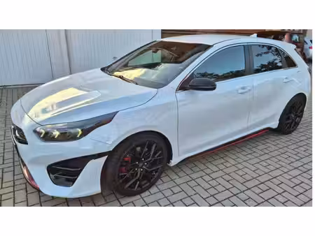 Kia Ceed GT 1.6 T GDi 204
