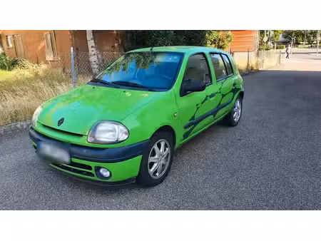 Renault Clio 1.2 58