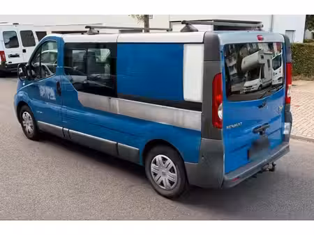 Renault Trafic 2.5 dCi 150