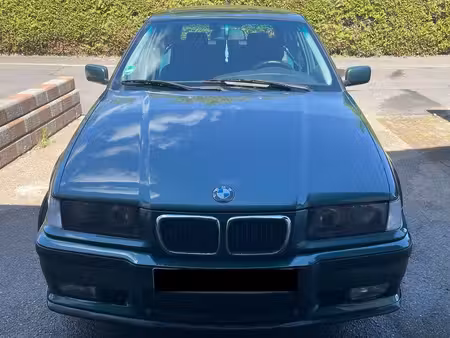 BMW Série 3 323i 2.5 170 Worldline