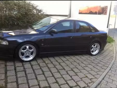 Audi A4 2.0 125