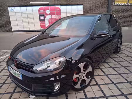 Volkswagen Golf GTI 2.0