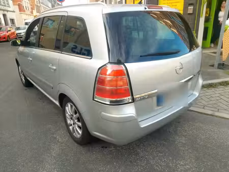 Opel Zafira 1.6 105 Enjoy