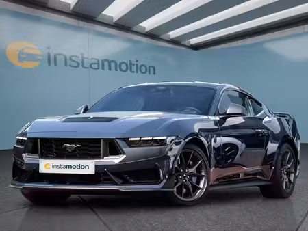 Ford Mustang Dark Horse V8 5.0 453