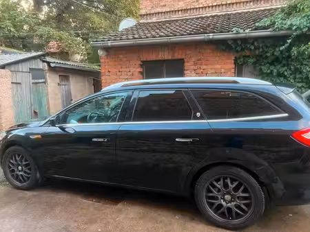 Ford Mondeo 2.0 145