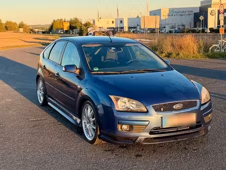 Ford Focus 1.8 125 Titanium