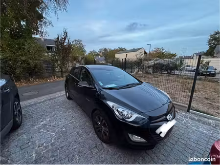 Hyundai i30 1.6 CRDi 110