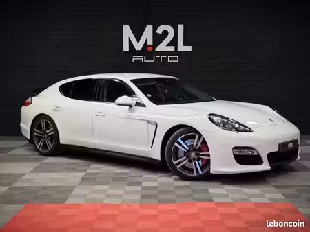 Porsche Panamera GTS V8 4.8 430 4x4