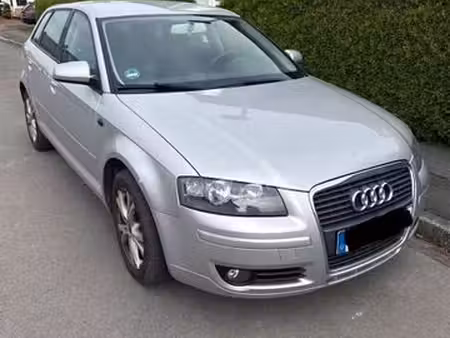 Audi A3 1.6 FSI Attraction