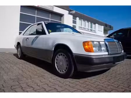 Mercedes-Benz Classe E 230 CE