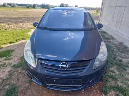 Opel Corsa 1.4 90 Color Edition