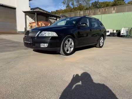 Škoda Octavia 1.6 102