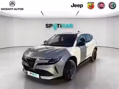 Alfa Romeo Junior Ibrida 1.2 145