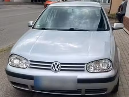 Volkswagen Golf 1.4 75 L