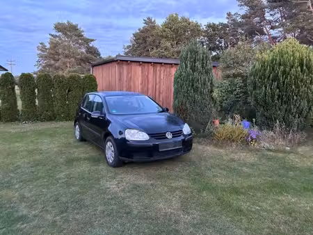 Volkswagen Golf 1.4 75