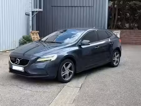 Volvo V40 D4 2.0 190 Momentum