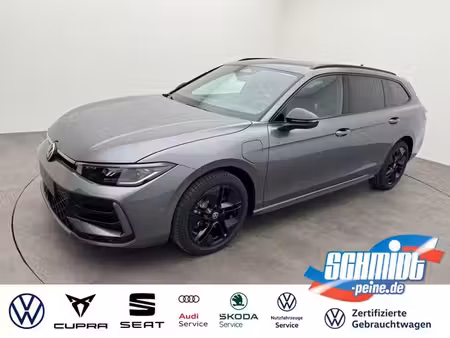 Volkswagen Passat 1.5 272 R-Line