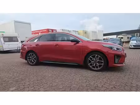 Kia Ceed 1.6 CRDi 136