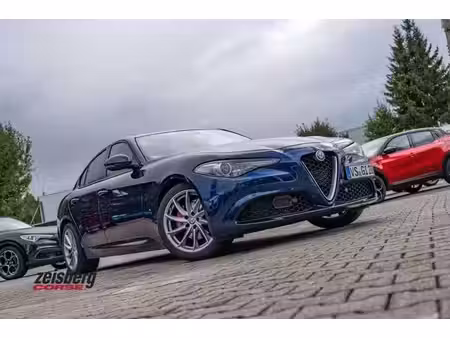 Alfa Romeo Giulia 2.0 200 Super