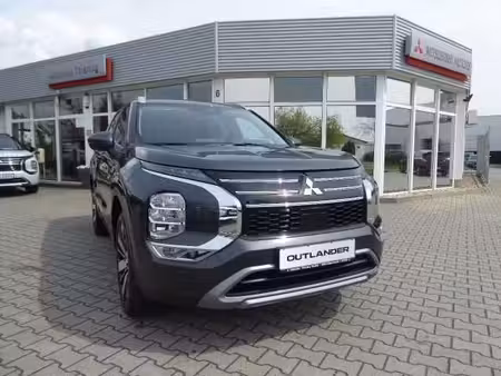 Mitsubishi Outlander PHEV 2.4 306 Intro Edition 4x4