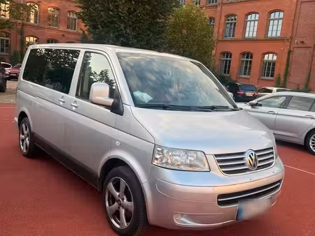 Volkswagen Transporter T5 2.5 TDI 174