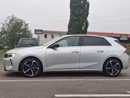 Opel Astra 1.5 131 Elegance