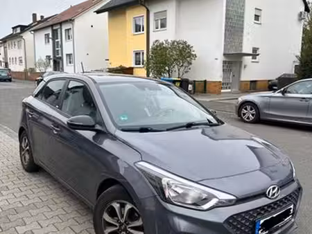 Hyundai i20 1.2 84