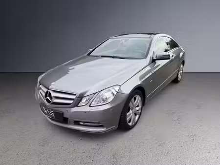 Mercedes-Benz Classe E E 200 2.0 184 Executive