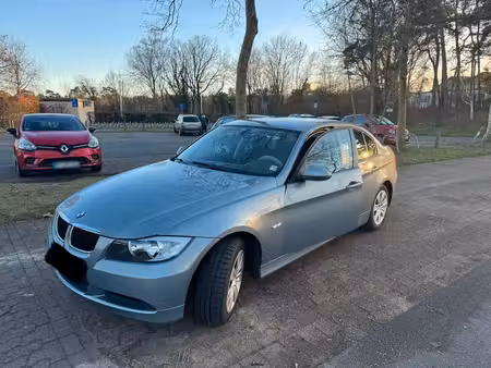 BMW Série 3 318i 2.0 129
