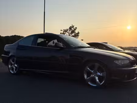 BMW Série 3 318i 2.0 143