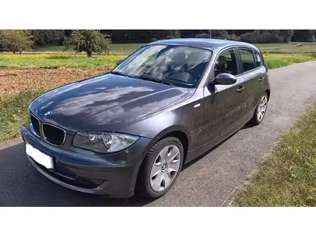 BMW Série 1 118i 2.0 143