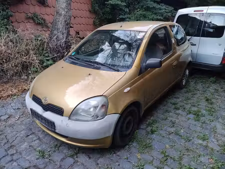 Toyota Yaris 1.0 VTi 68 Terra