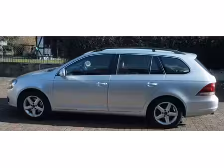 Volkswagen Golf 2.0 TDI 140 Confortline