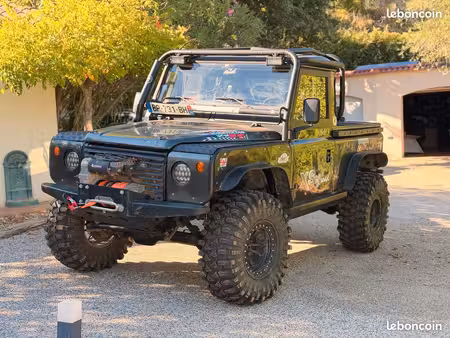 Land Rover Defender TD5 2.5 122