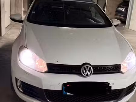Volkswagen Golf 2.0 TDI 140