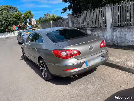Volkswagen Passat 2.0 TDI 140