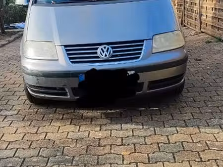 Volkswagen Sharan 1.9 TDI 130