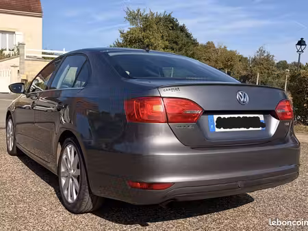 Volkswagen Jetta 1.6 TDI 105 Carat
