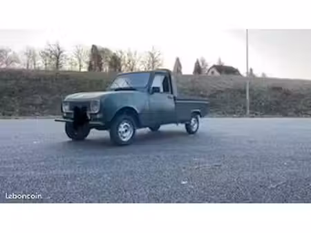 Renault R4 4L