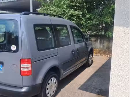 Volkswagen Caddy 1.6 TDI 102