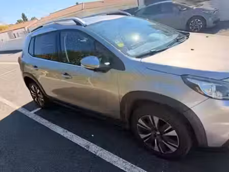 Peugeot 2008 1.6 HDi 100 Active Business