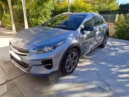 Kia Ceed 1.6 GDi 105 Premium